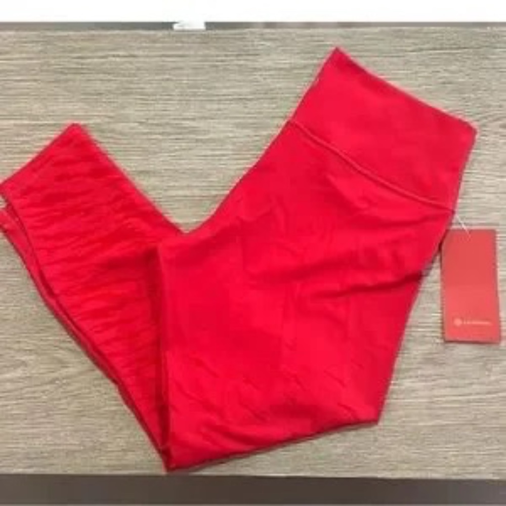Lululemon Women’s Lunar New Year Wunder Under High-Rise Tight 25" size 10 NWT